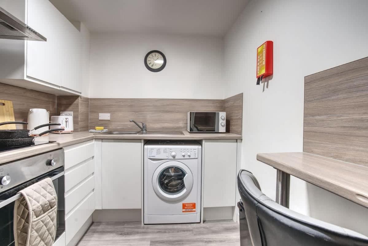 1Br City Centre Apt, Self Check In, Wifi, By Derbnb Sheffield Eksteriør billede